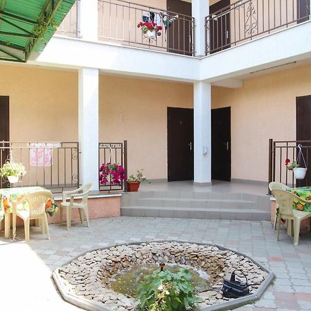 Hotel Kings Затока Экстерьер фото