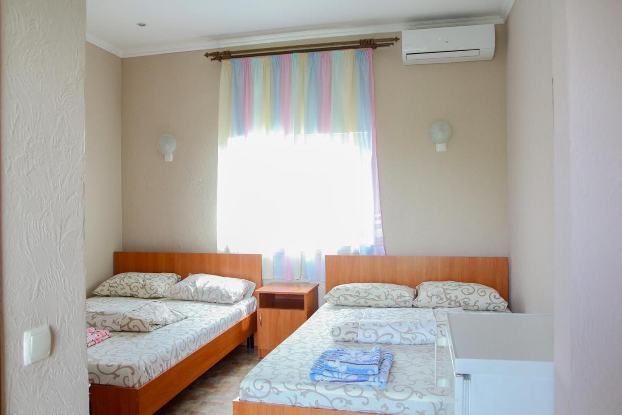 Hotel Kings Затока Экстерьер фото